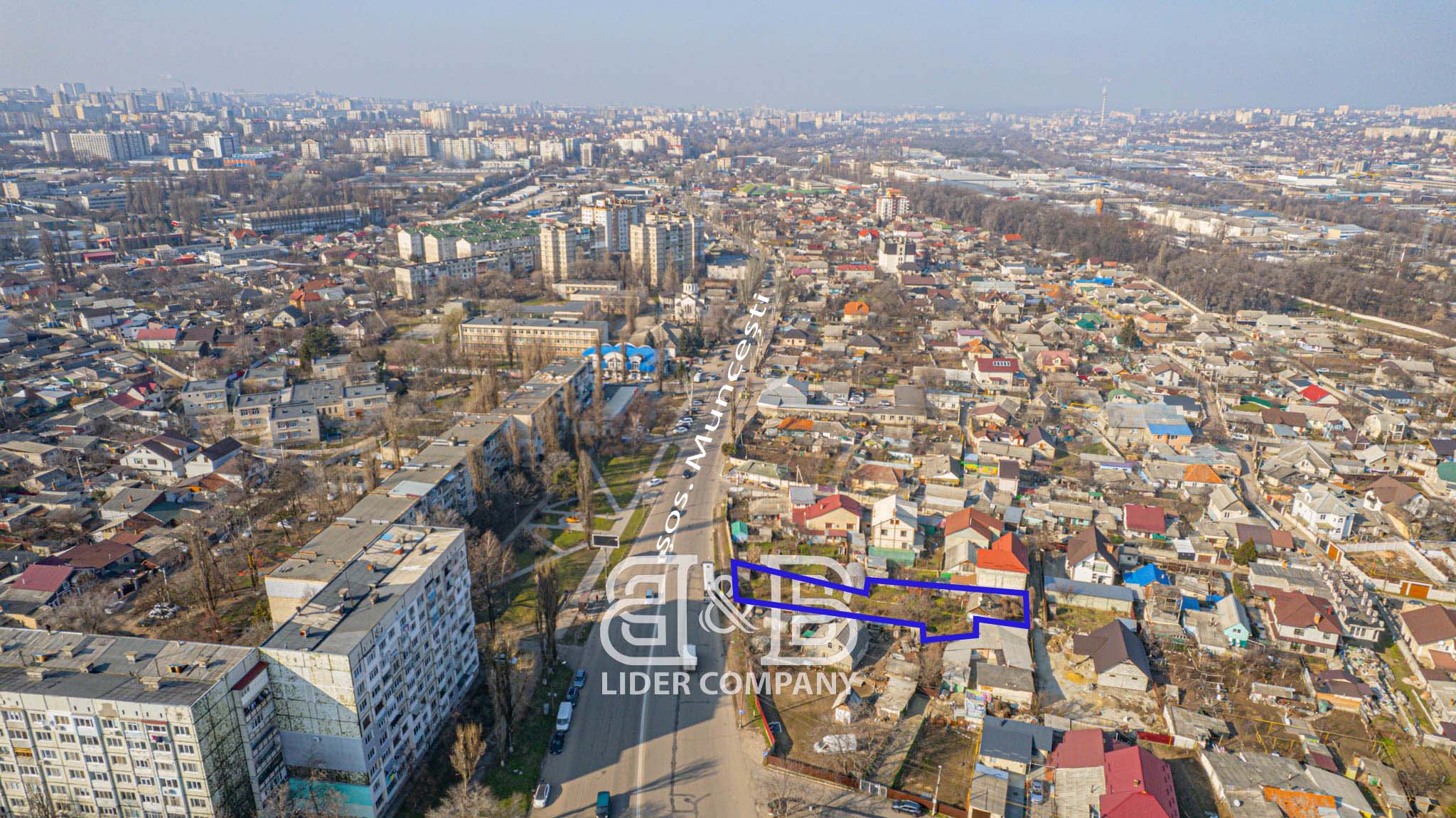 Închiriere teren pentru construcție – Strada Muncești