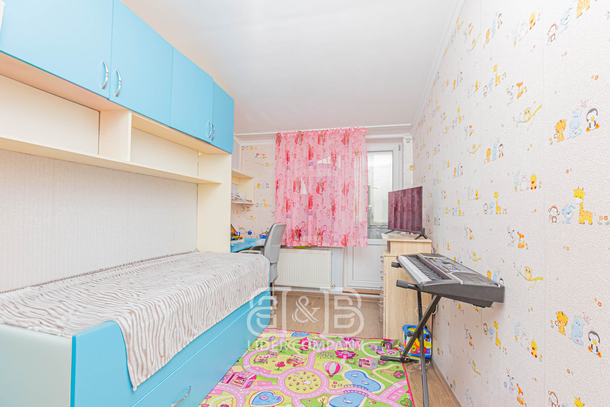 Apartament cu 2 camere de vânzare, 44.80 mp, Str. Vladimir Korolenko