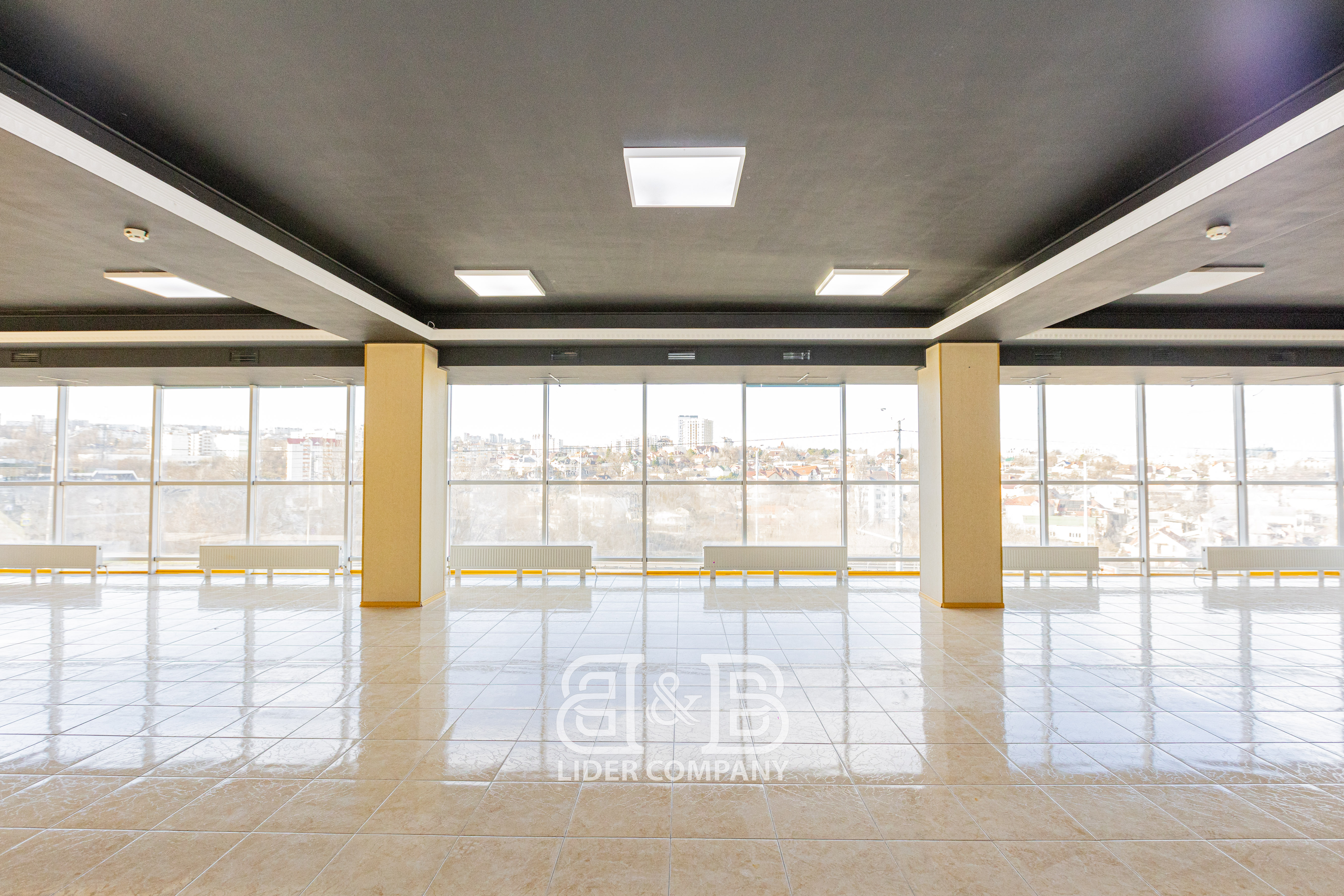Spațiu comercial 600 m2 Centru str. Melestiu Vizavi de Molldova