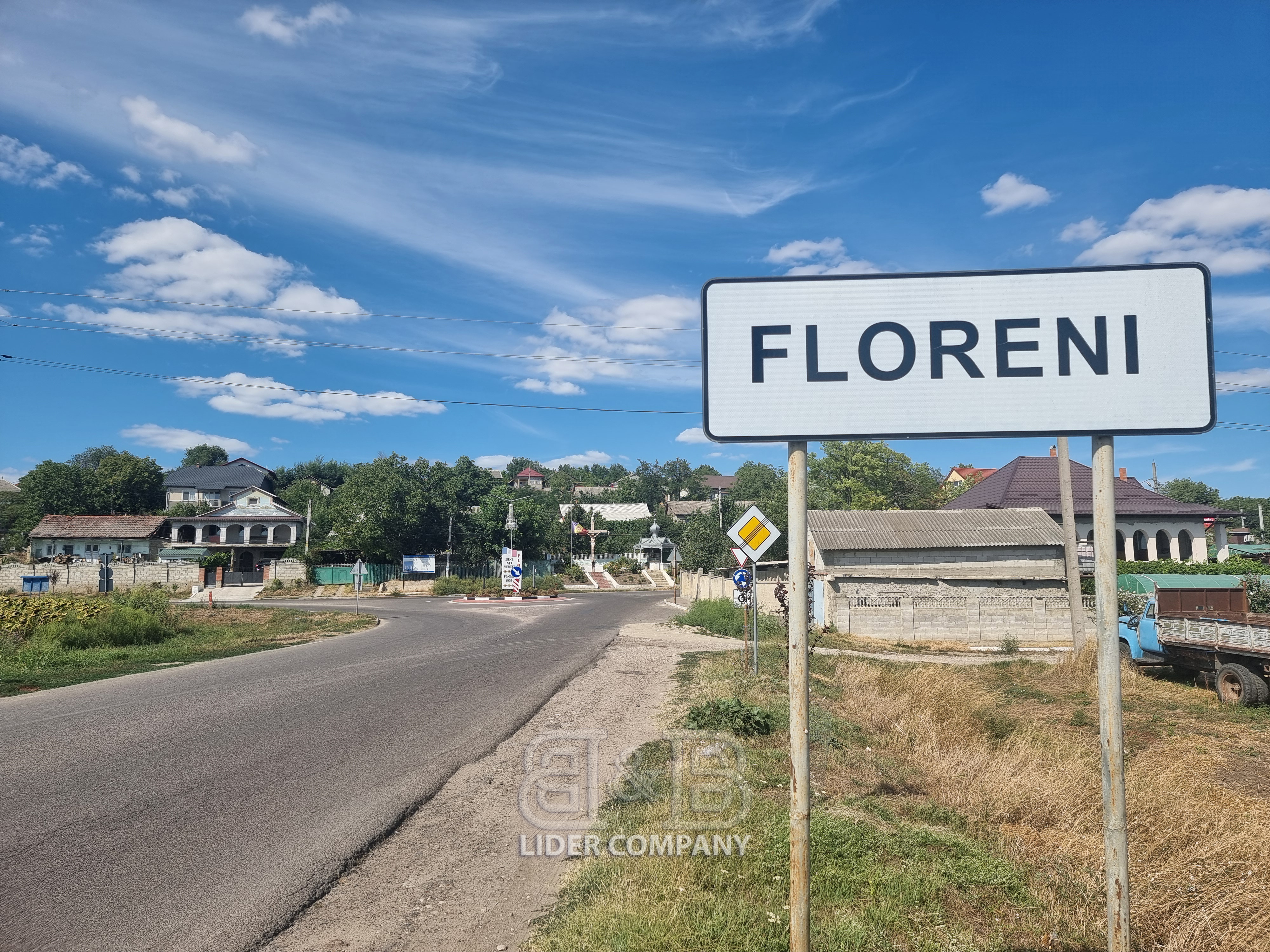 Teren pentru construcții de vânzare - r-nul Anenii Noi, satul Floreni