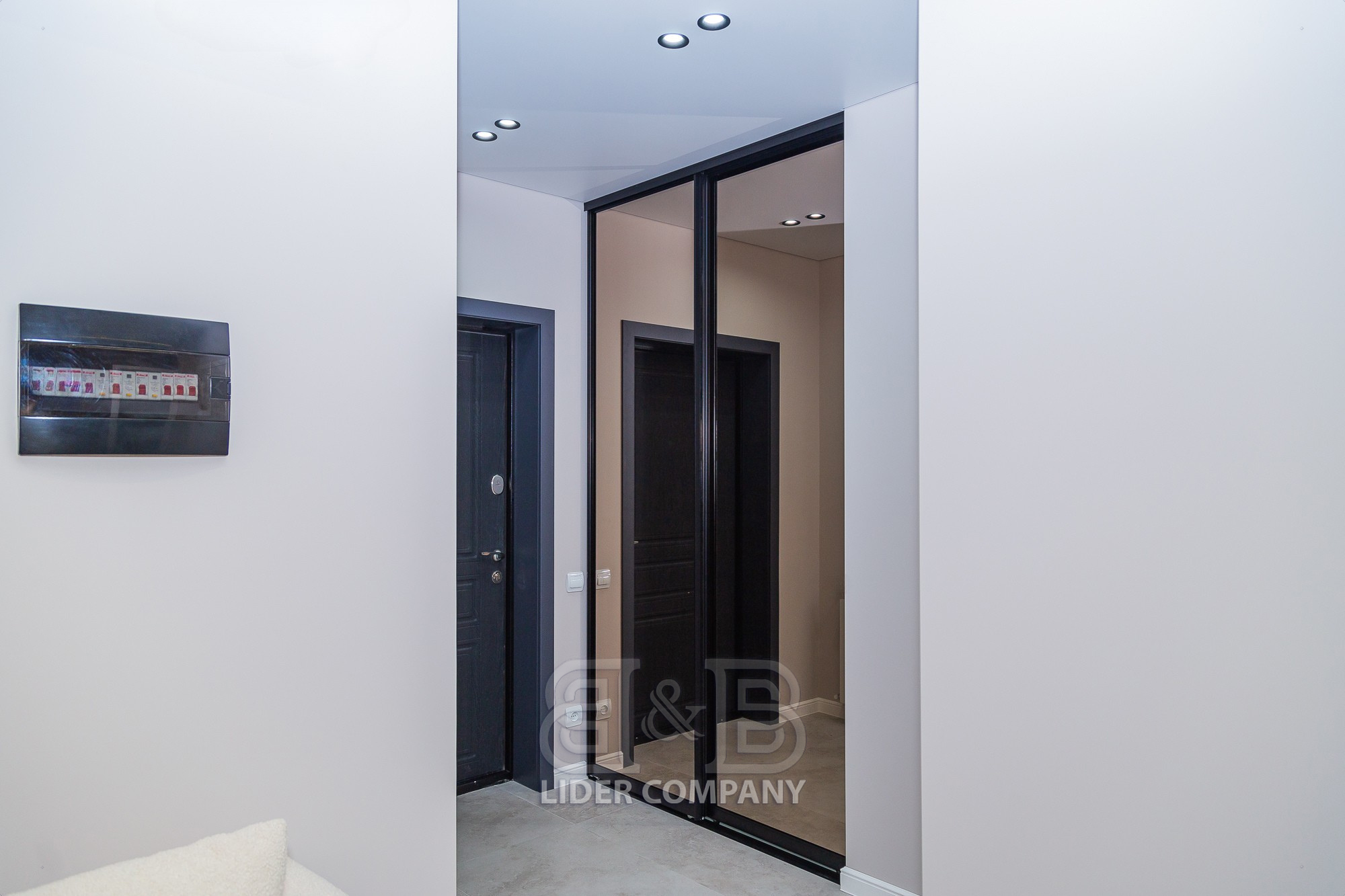 Apartament cu 2 camere de vânzare – sectorul Buiucani, complexul ExFactor