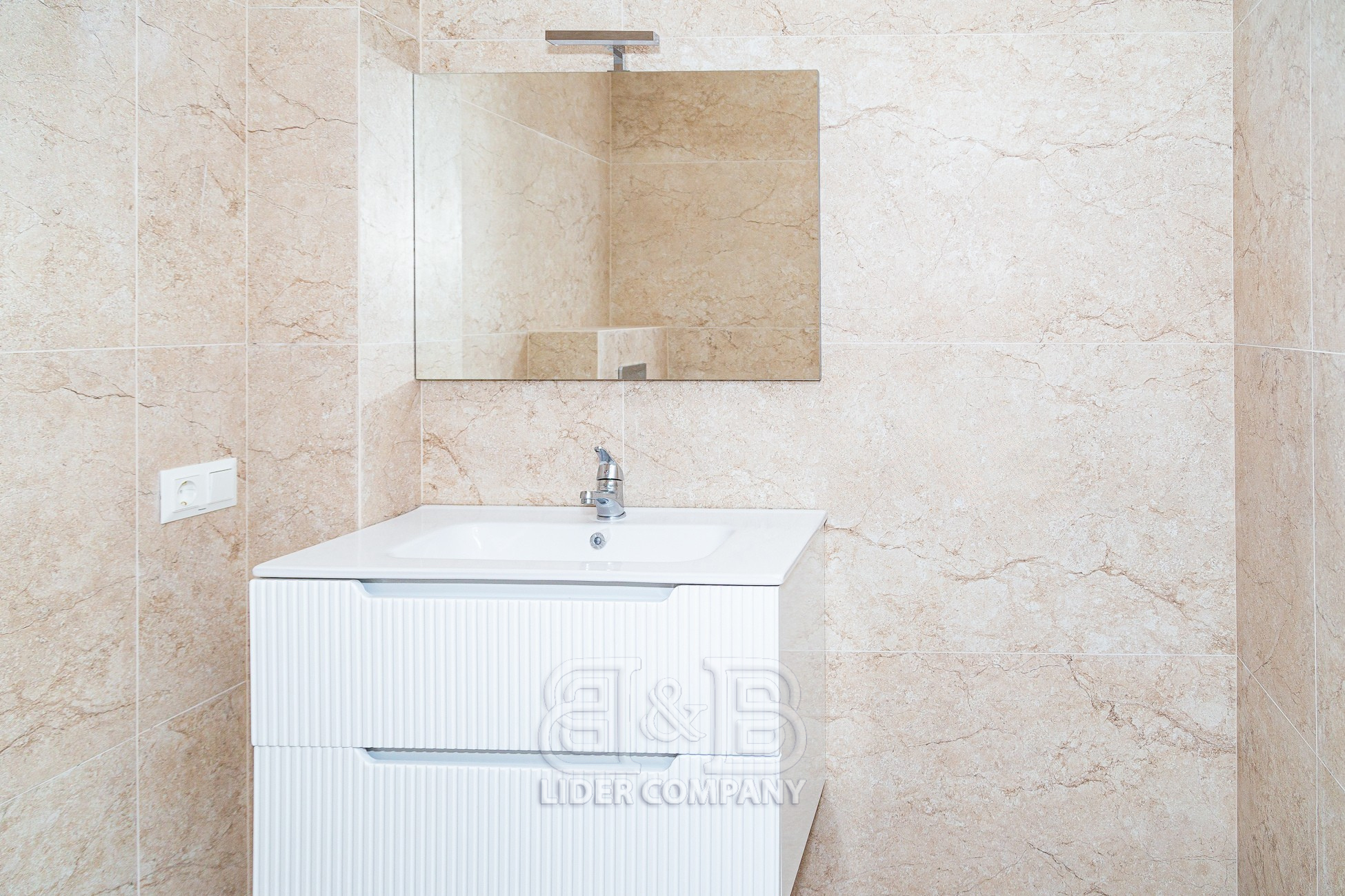 De vânzare apartament 2 camere – Complex „Eco Vis”, com. Băcioi