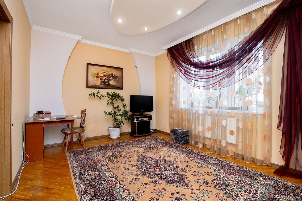Duplex 3 nivele Telecentru, str. Crizantemelor