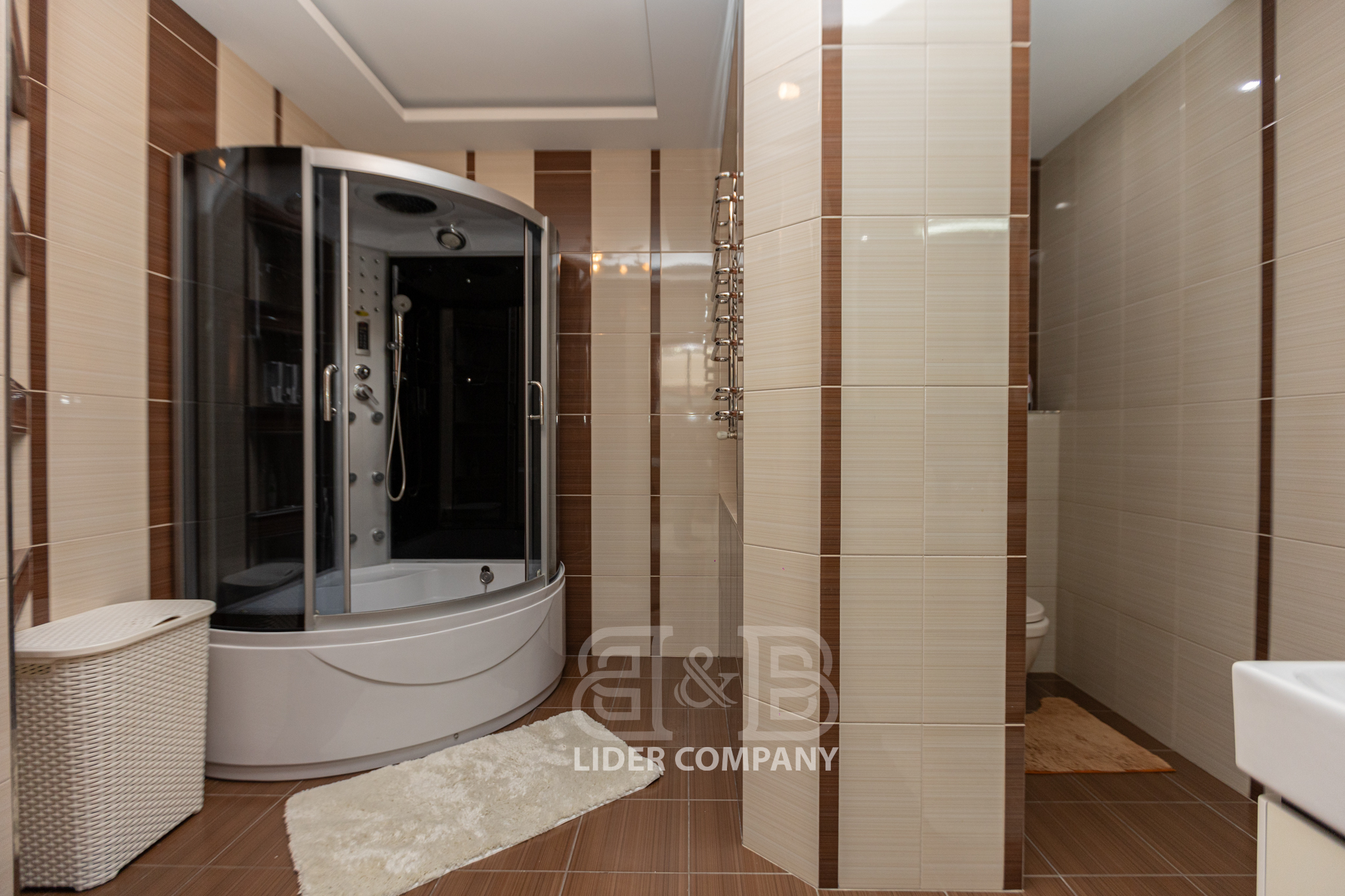 CHIRIE Apartament cu 3 camere, 150 m², Râșcani, Chișinău