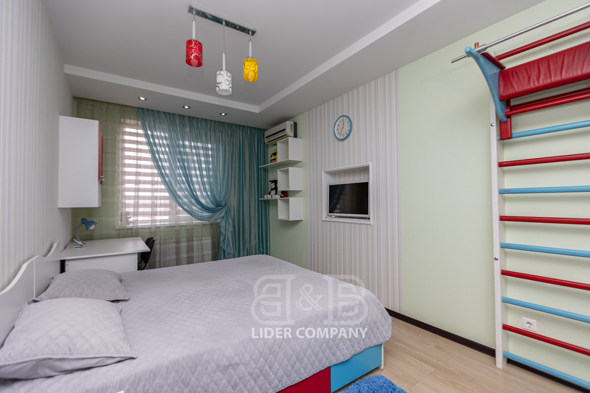 CHIRIE Apartament cu 3 camere, 150 m², Râșcani, Chișinău