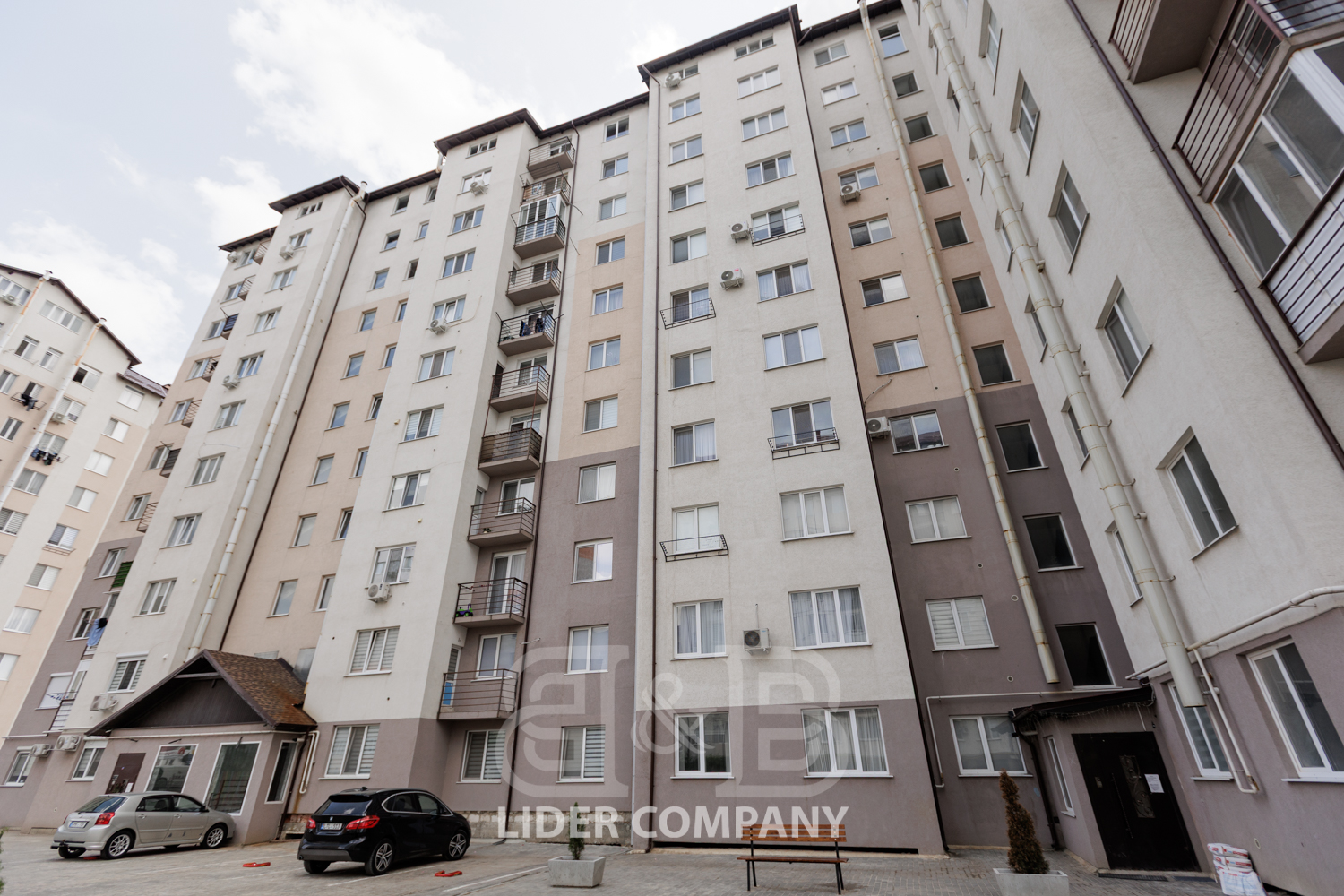 De vânzare – Penthouse spațios în Durlești
