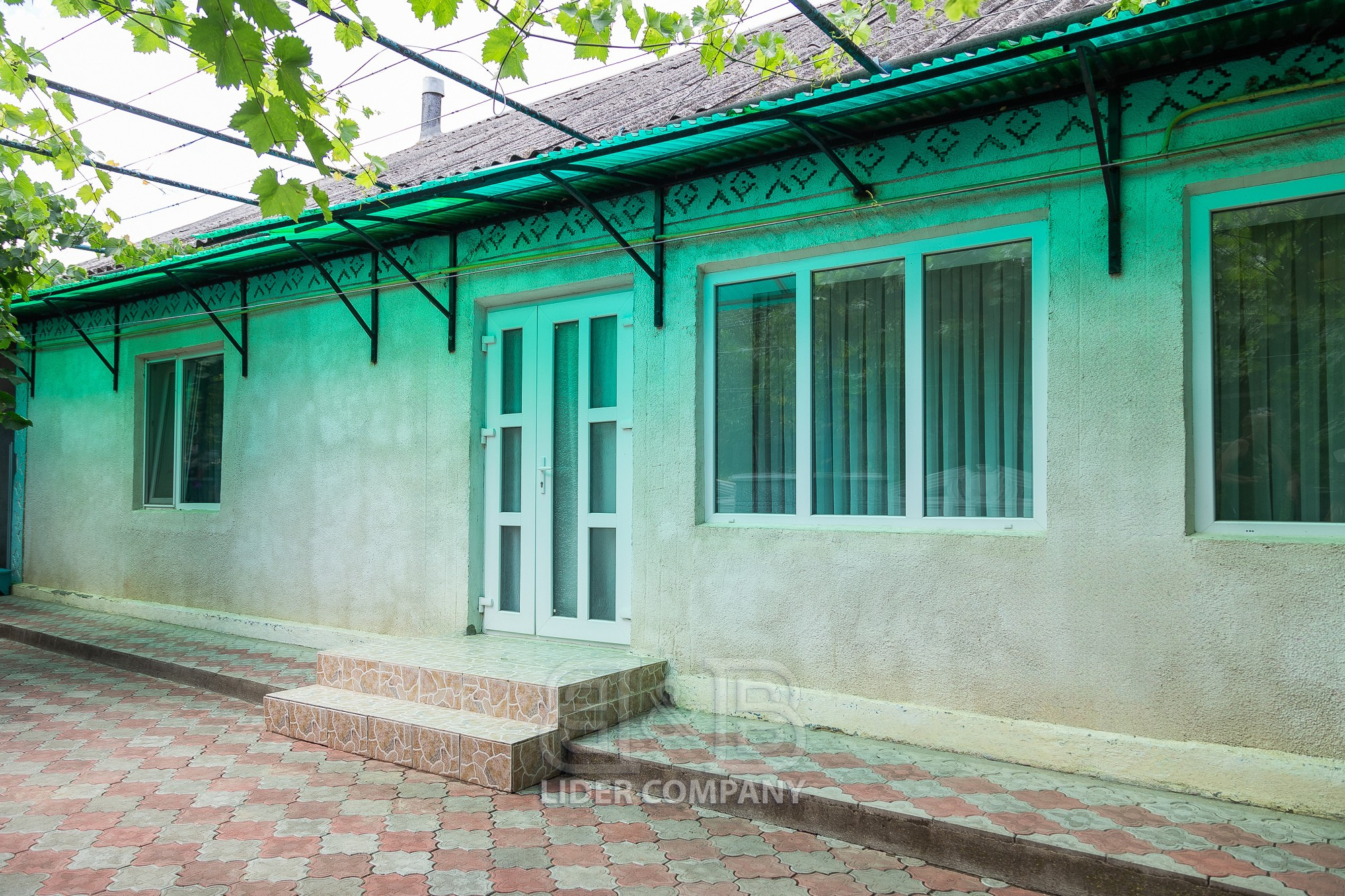De vânzare – Casă + teren pentru construcție, satul Corjova, raionul Criuleni