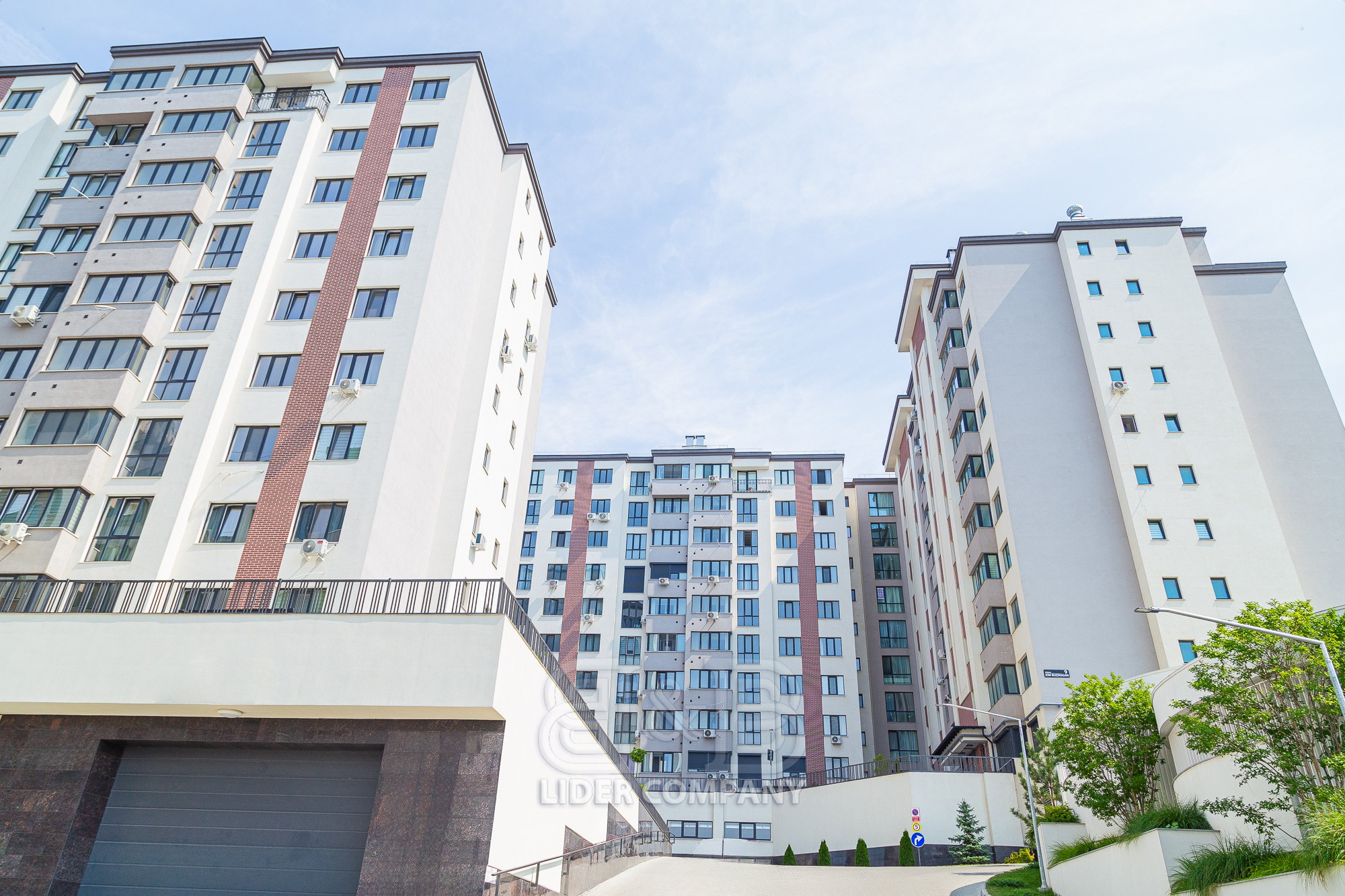 Apartament cu 3 camere de vânzare – sectorul Buiucani, Complexul ExFactor