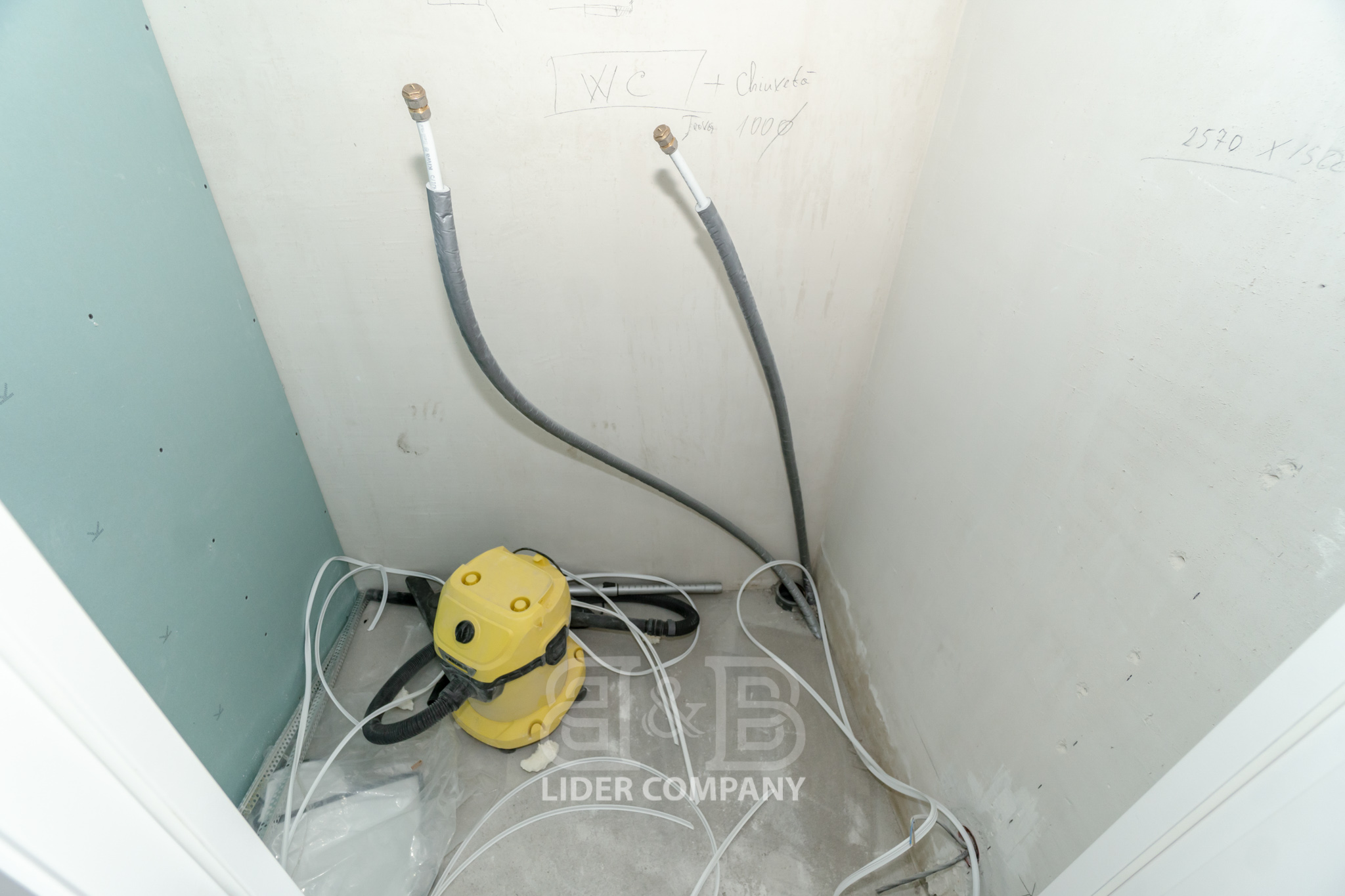 Casă de tip TownHouse în 4 nivele , Durlești
