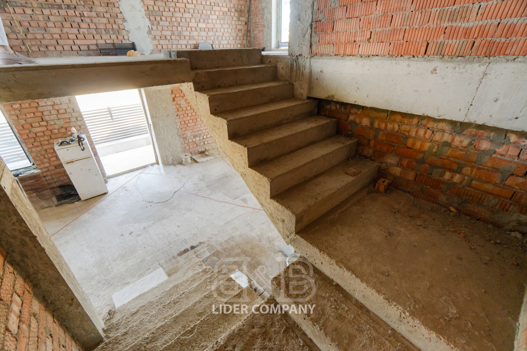 Casă de tip duplex în 2 nivele , Tohatin