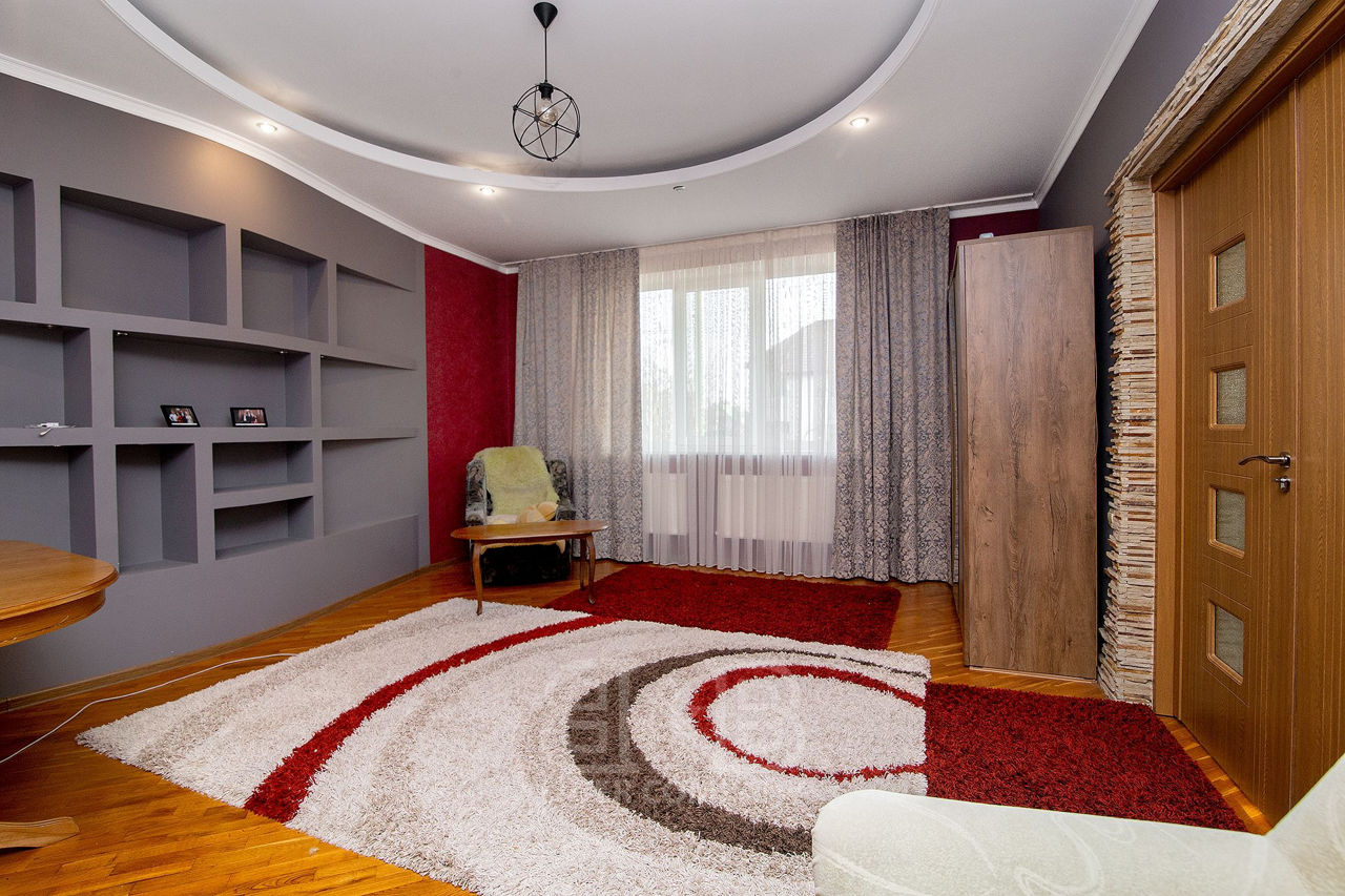 Duplex 3 nivele Telecentru, str. Crizantemelor