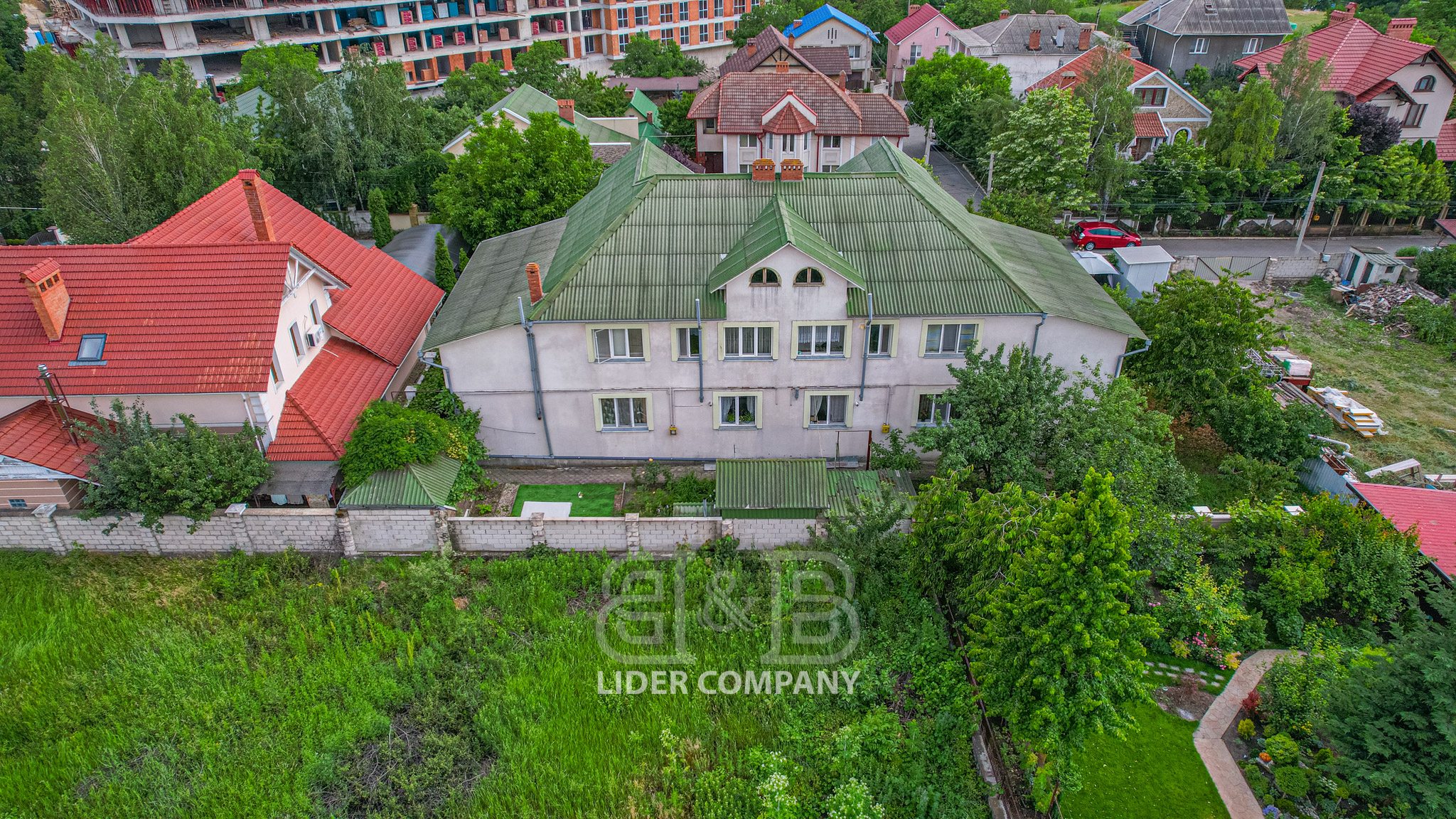 Duplex 3 nivele Telecentru, str. Crizantemelor