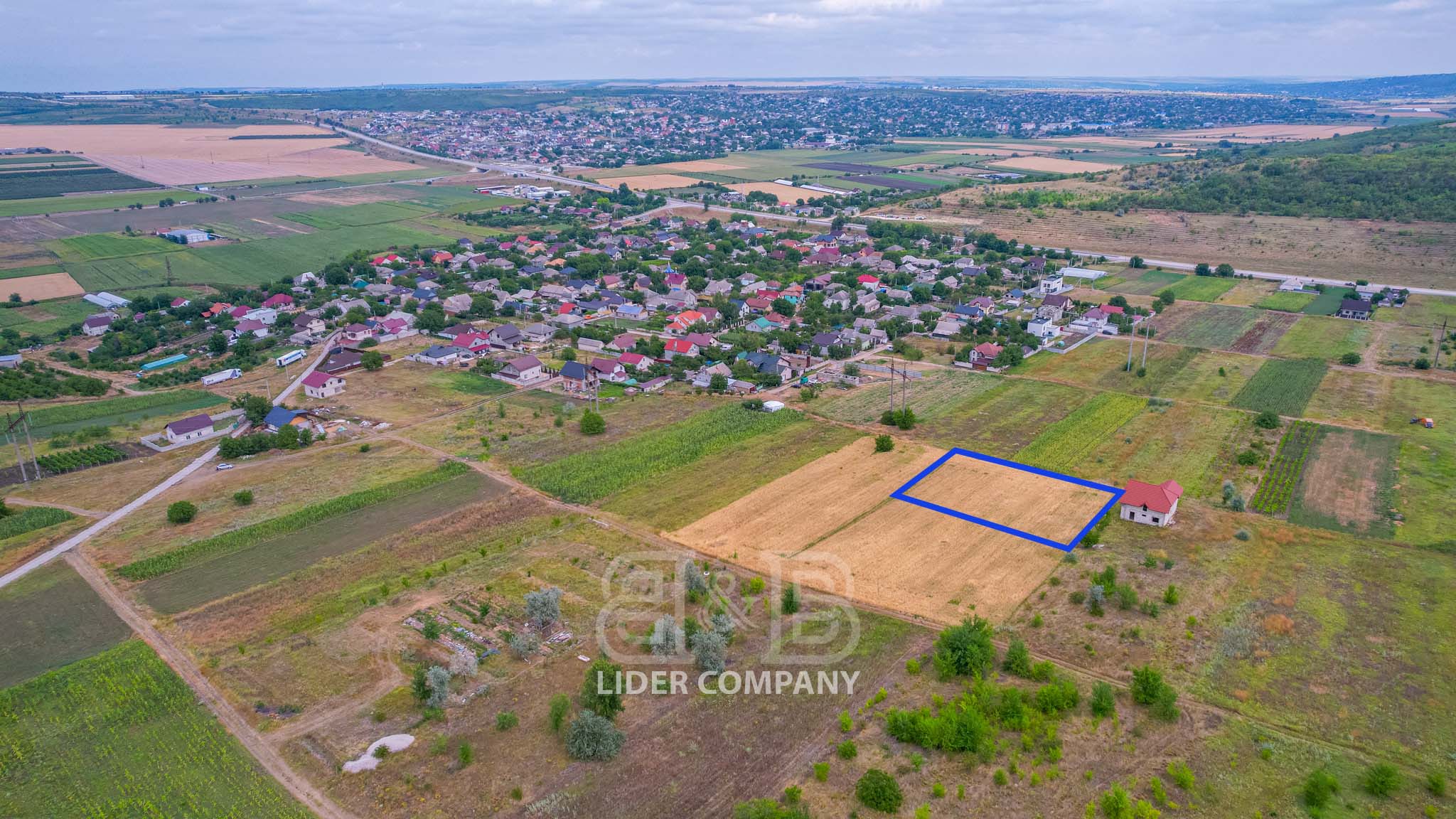 De vânzare – Teren pentru construcție 11,6 ari, Comuna Băcioi, satul Străisteni