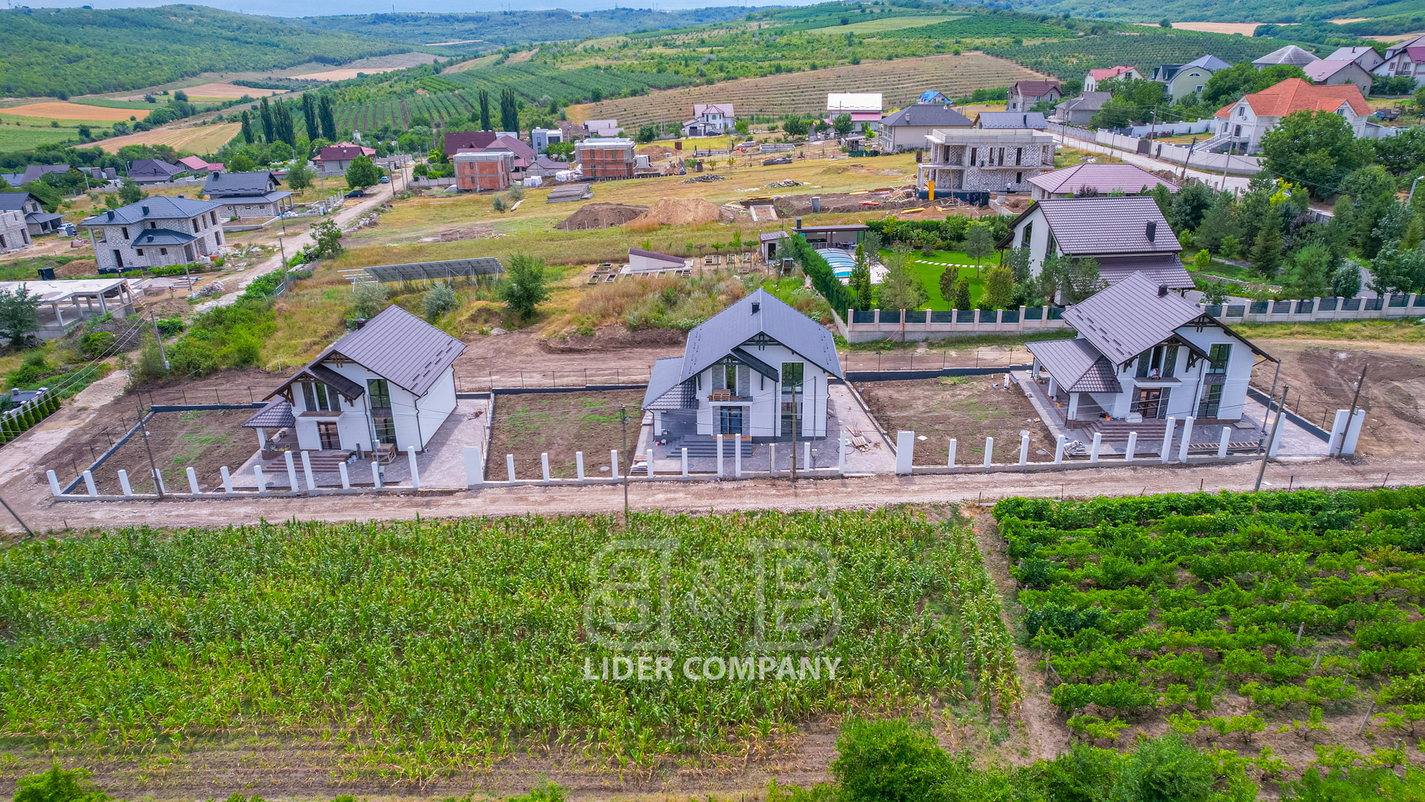 Vânzare Casă Individuală de Locuit în comuna Băcioi – Locație deosebită, Finisaje Premium -  Proiect Exclusiv !