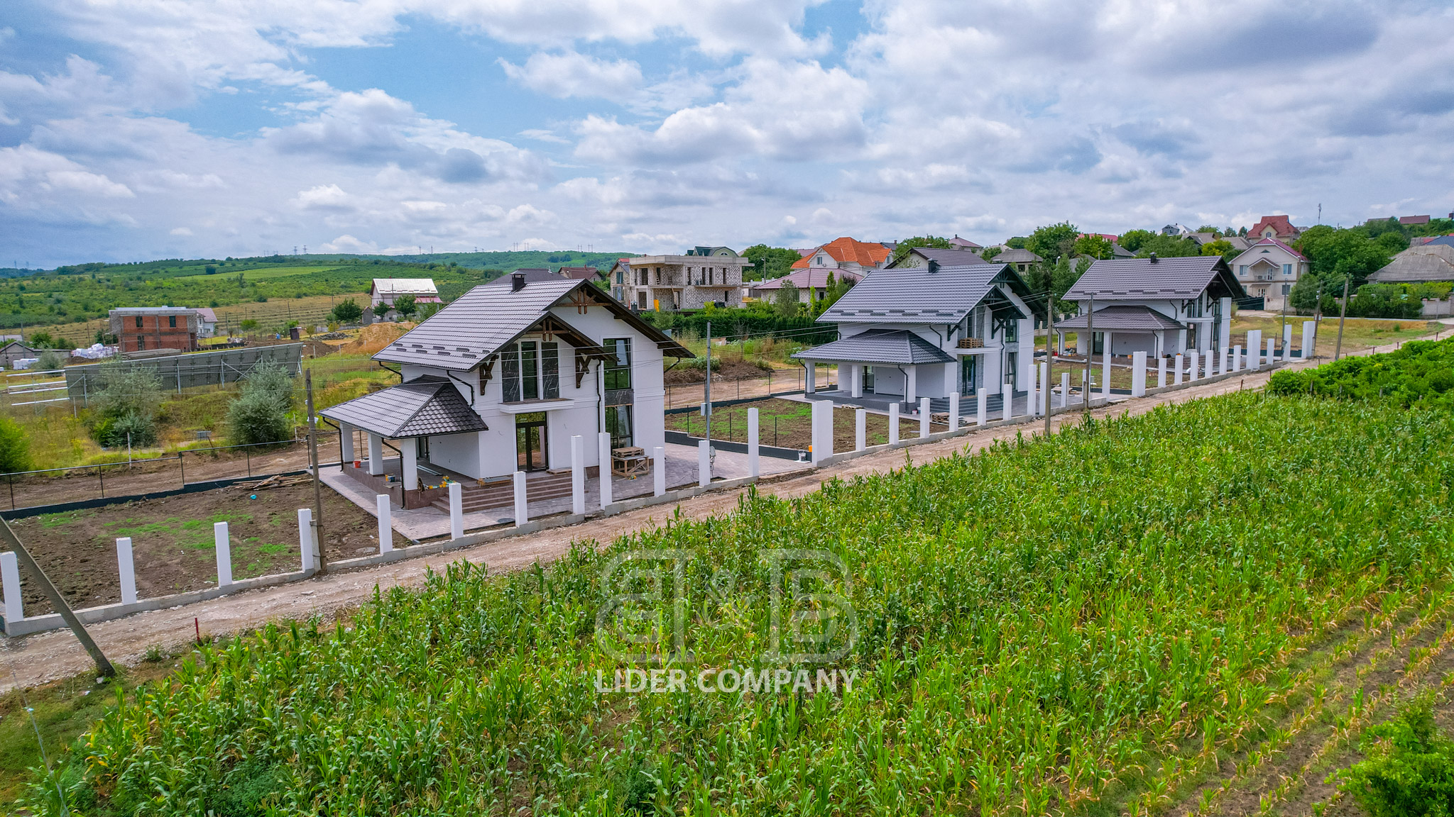 Vânzare Casă Individuală de Locuit în comuna Băcioi – Locație deosebită, Finisaje Premium -  Proiect Exclusiv !