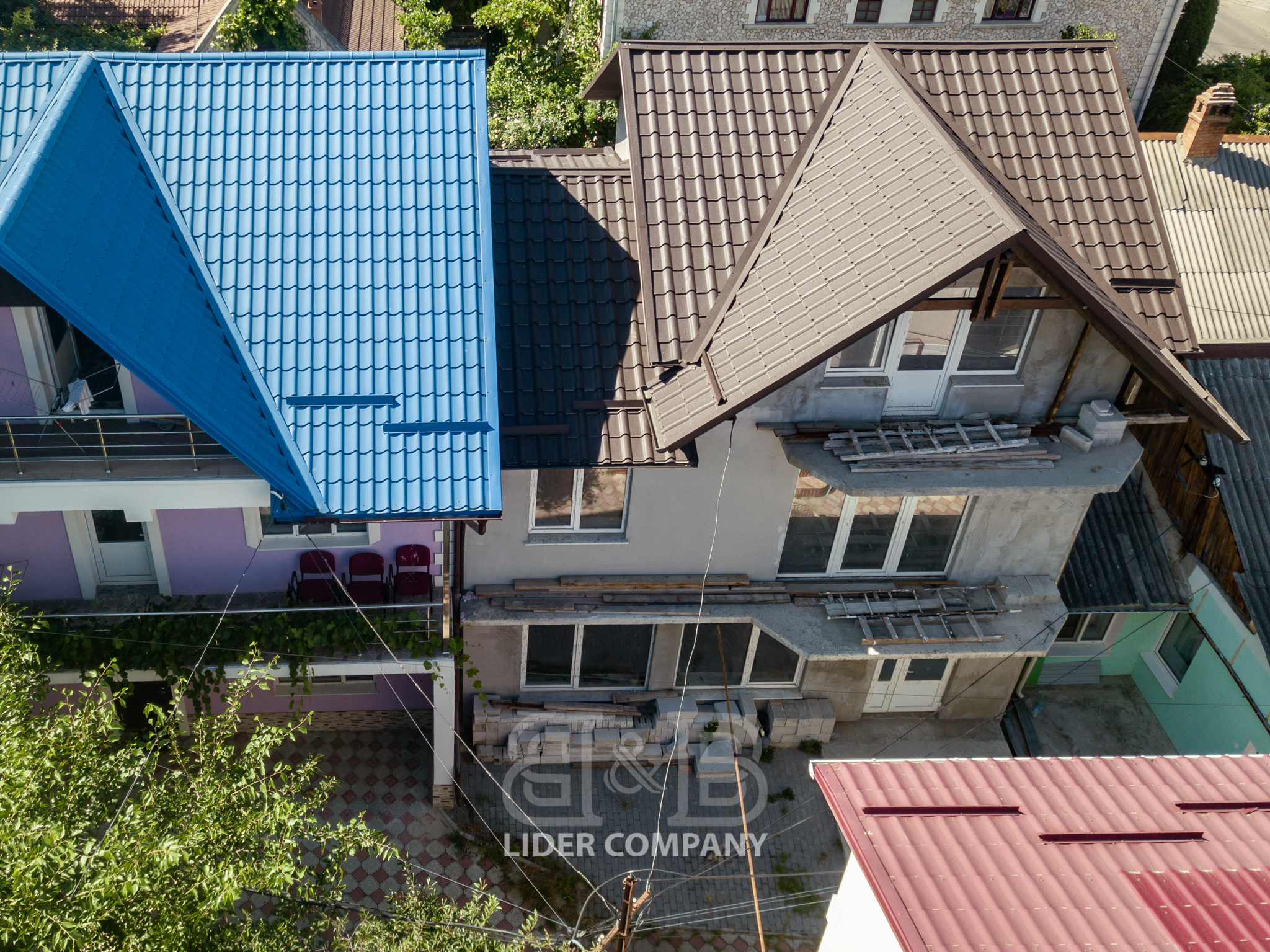 Casă în 2 nivele + mansardă , 160 m2, Centru , Chișinău