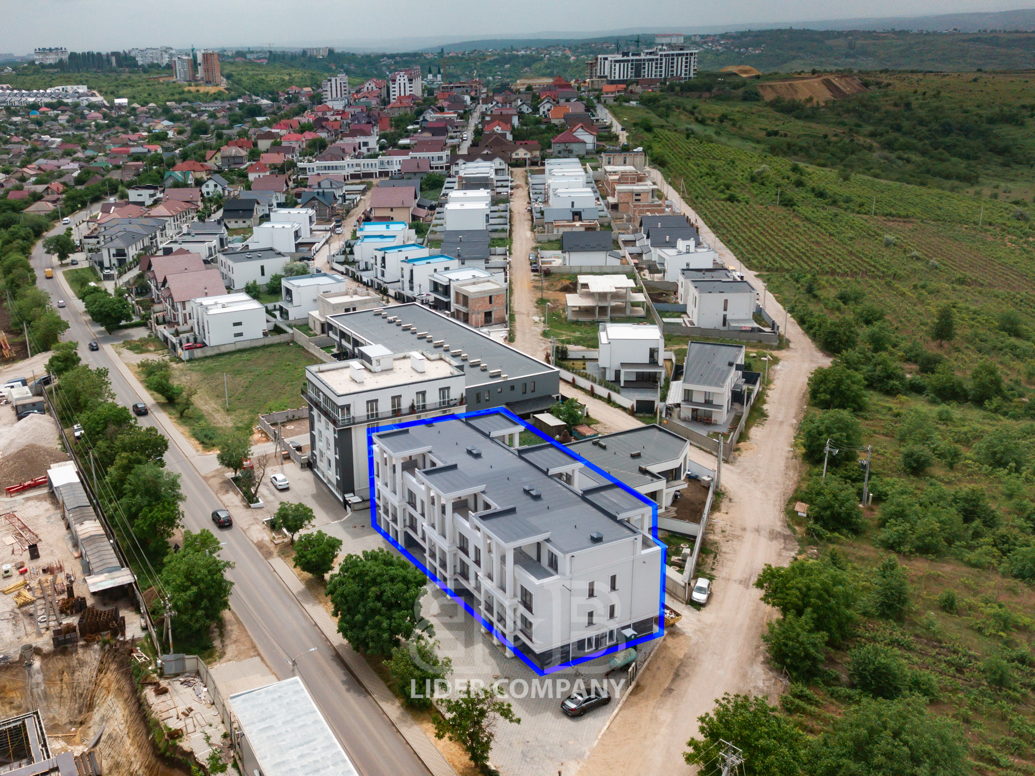 Casă de tip TownHouse în 4 nivele , Durlești