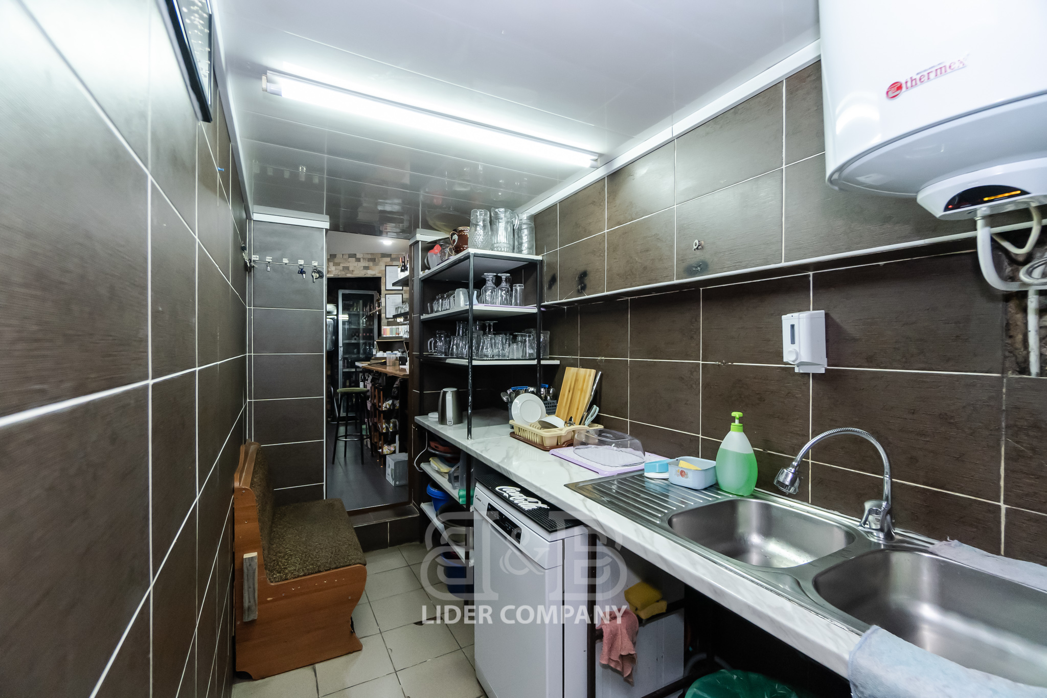 Afacere activă 360 m2 în sectorul Ciocana
