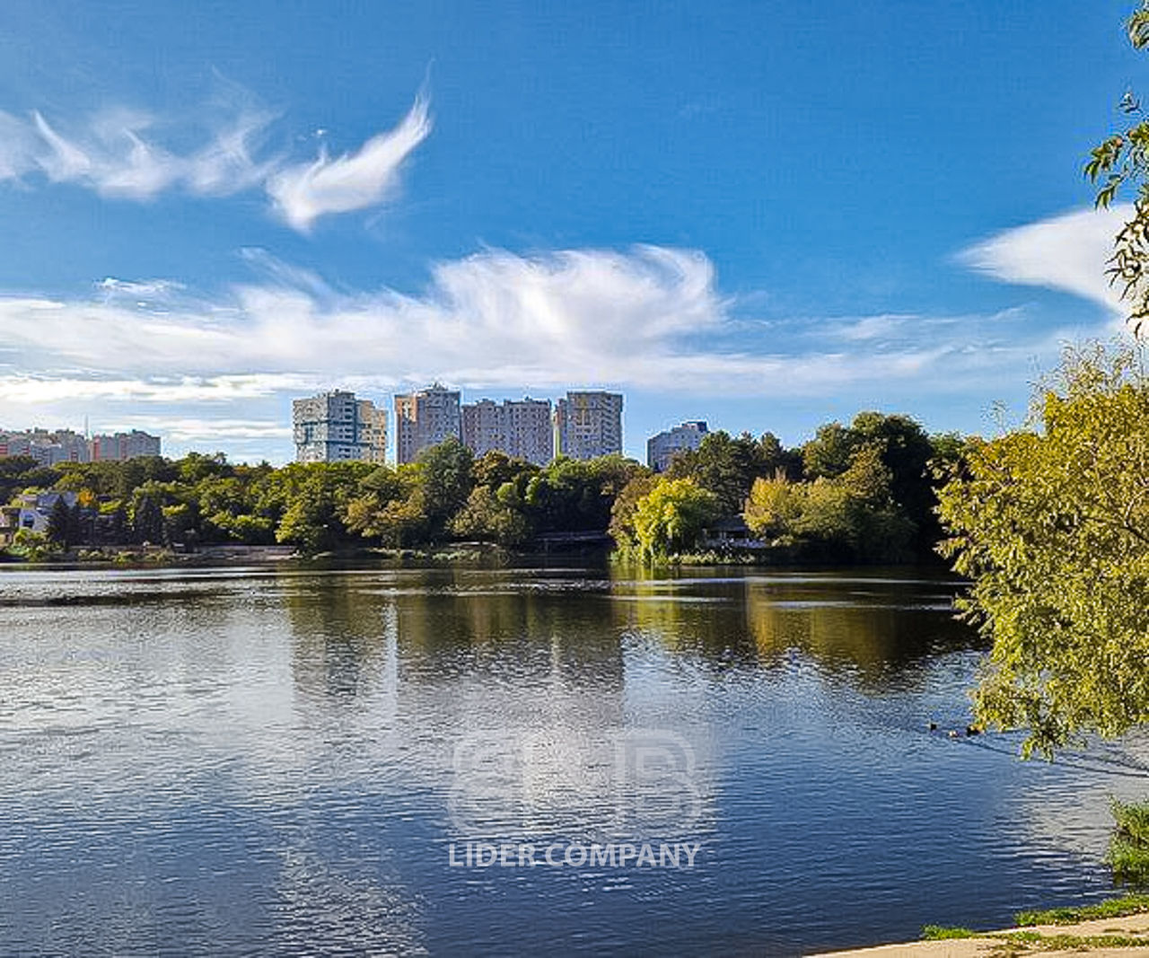 Apartament spre chirie – Centru, Strada Melestiu – Oferta exclusiva