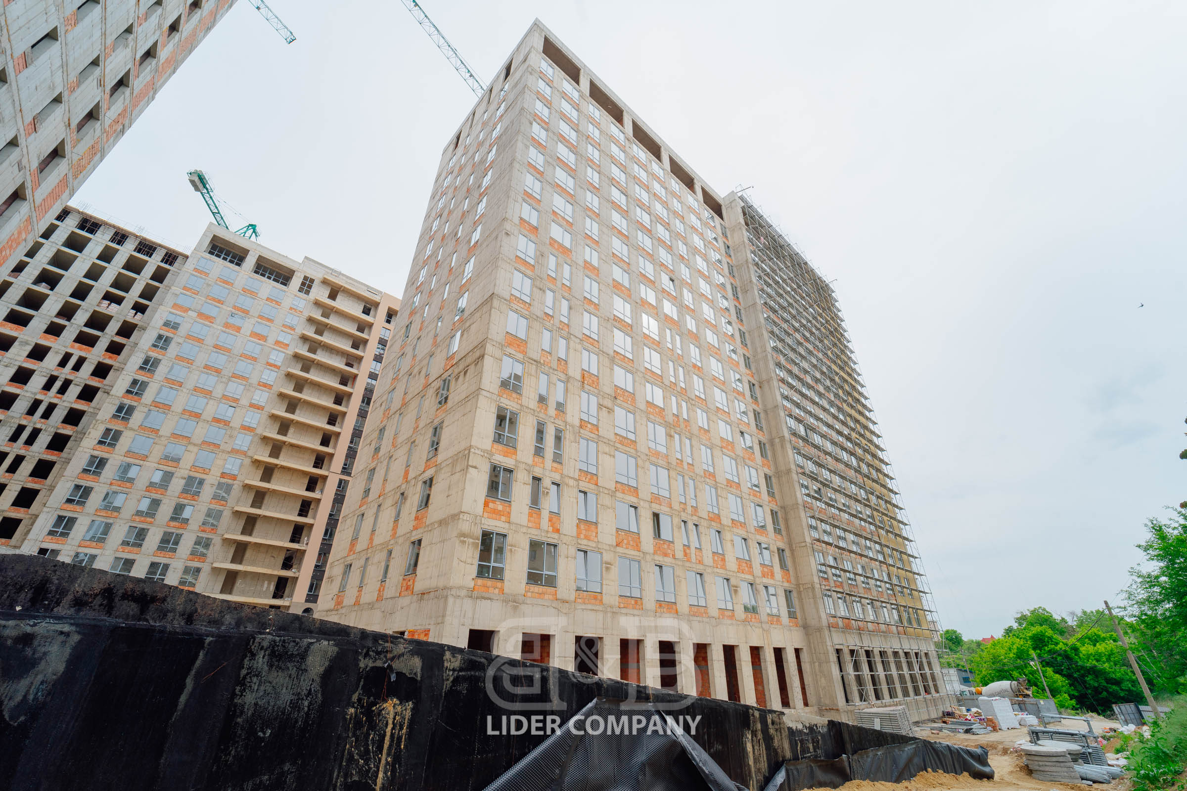 De vânzare Apartament cu 2 camere + living – sectorul Rîșcani, Complexul City Gardens