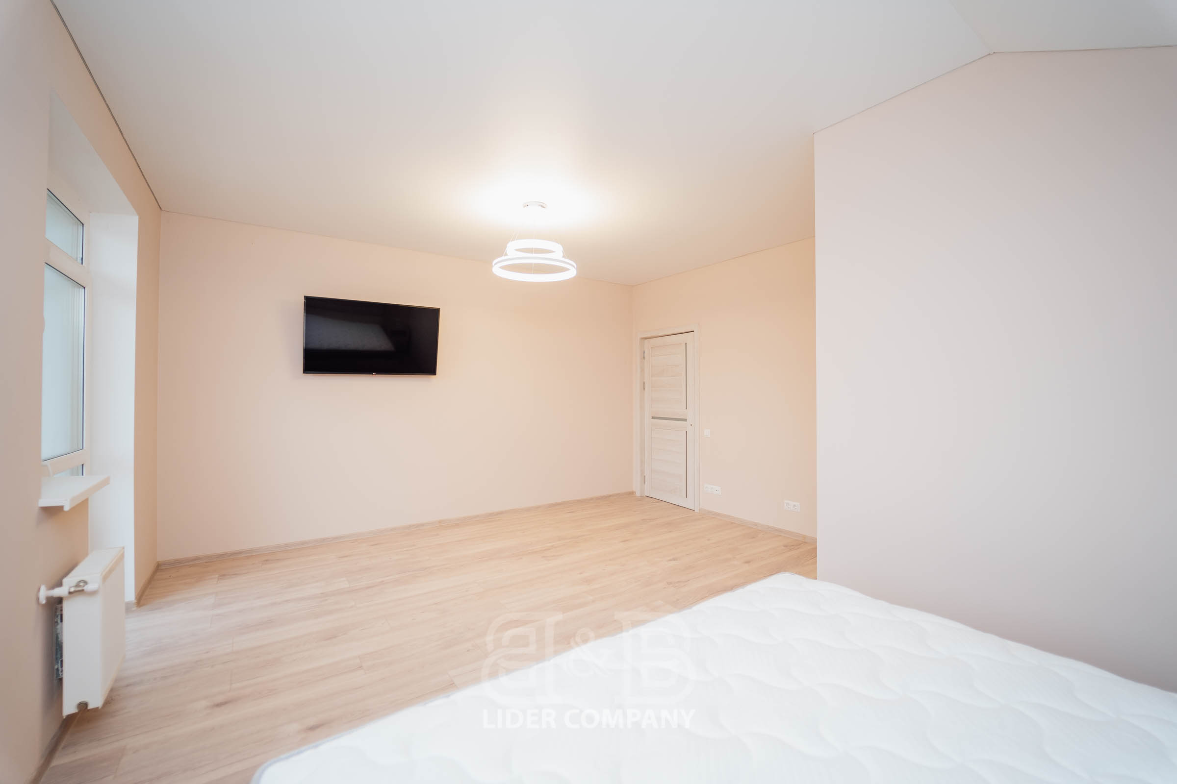 De vânzare duplex cu 2 nivele – satul Ratuș, raionul Criuleni