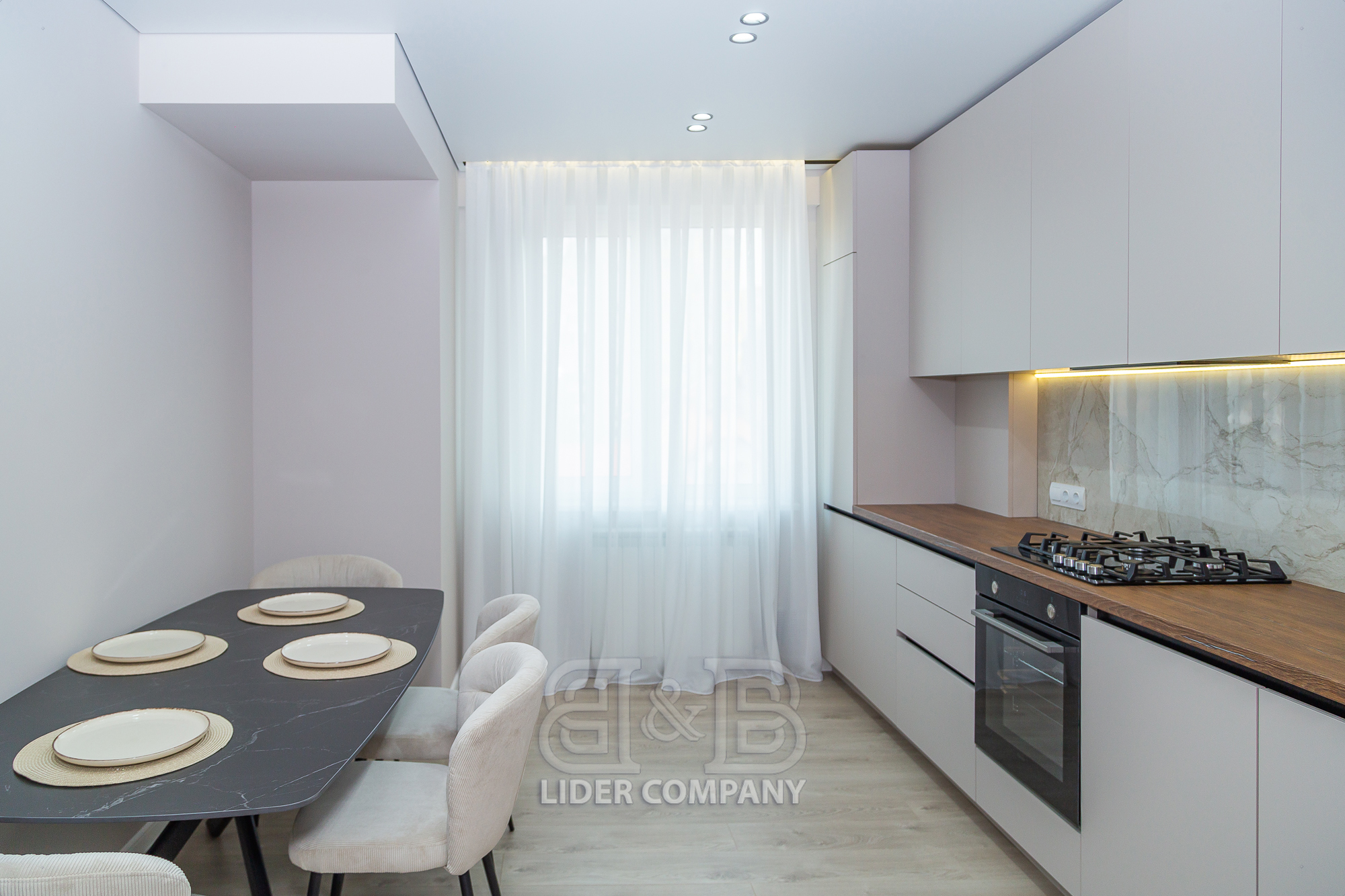 Apartament cu 2 camere de vânzare – sectorul Buiucani, complexul ExFactor