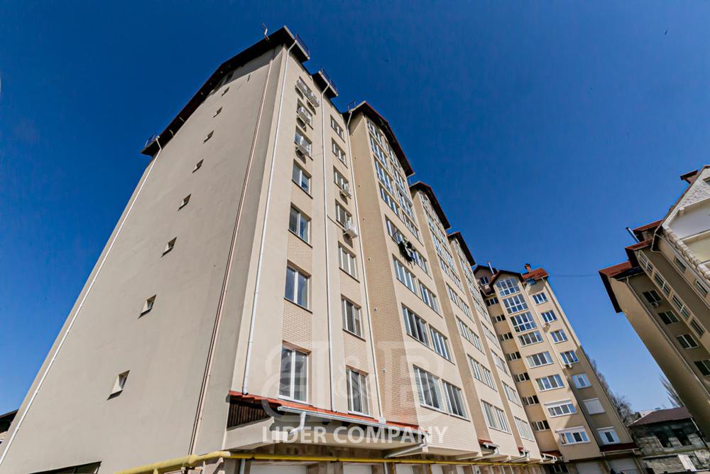 Apartament de vânzare – 2 dormitoare + living, 73 m² – Buiucani
