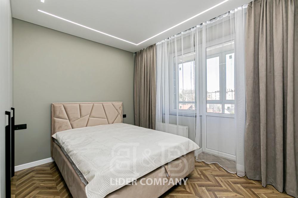 Apartament de vânzare – 2 dormitoare + living, 73 m² – Buiucani