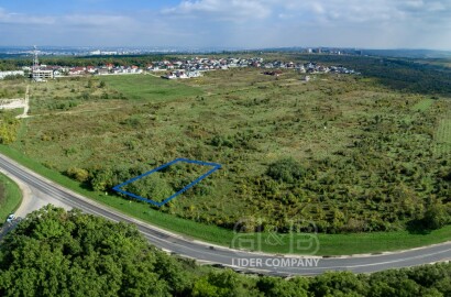 Teren pentru construcții – 11,6 ari, Poiana Domnească