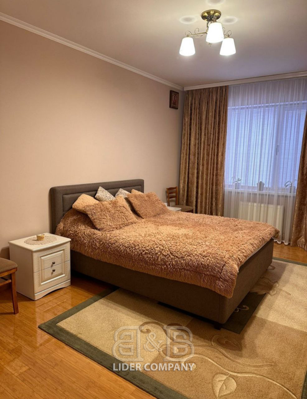De vânzare apartament spațios - sectorul Rîșcani, Chișinău
