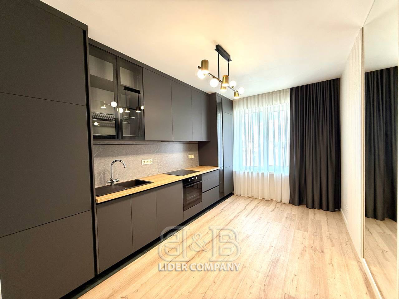 Apartament de închiriat – 2 camere, sectorul Centru